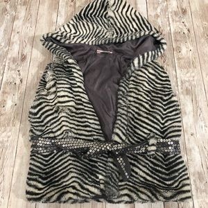 Soft Fur Zebra Print Vest With Rhinestone Belt Sz5